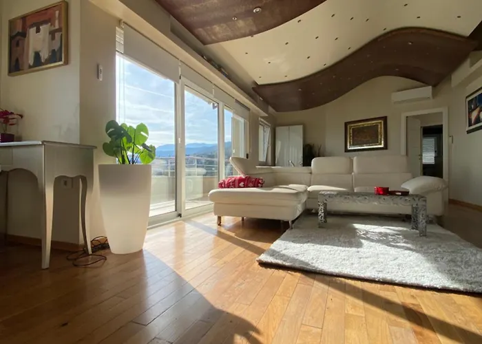 Dinka Vip Apartamento *