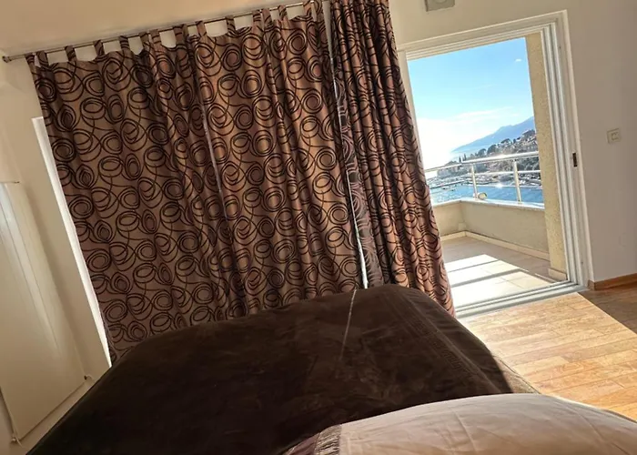 Dinka Vip Apartamento *