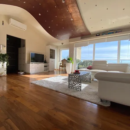 Dinka Vip Apartamento Opatija